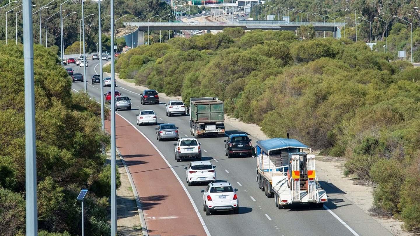 Mitchell Freeway, Perth